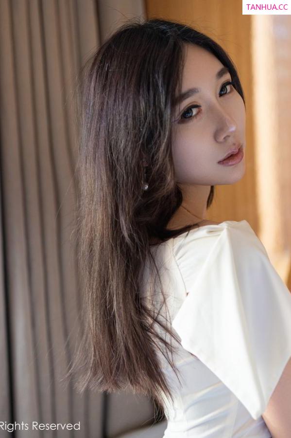伊思思  [XIUREN]高清写真图 2020.03.25 伊思思niko第13张图片